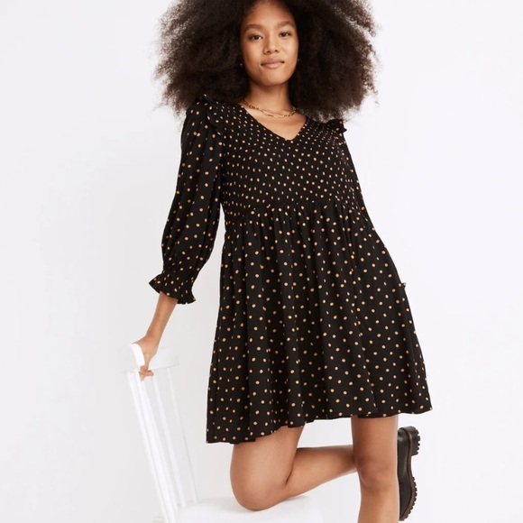 Madewell Lucie V Neck Smocked Dress in Oval Dot - Picture 1 of 16